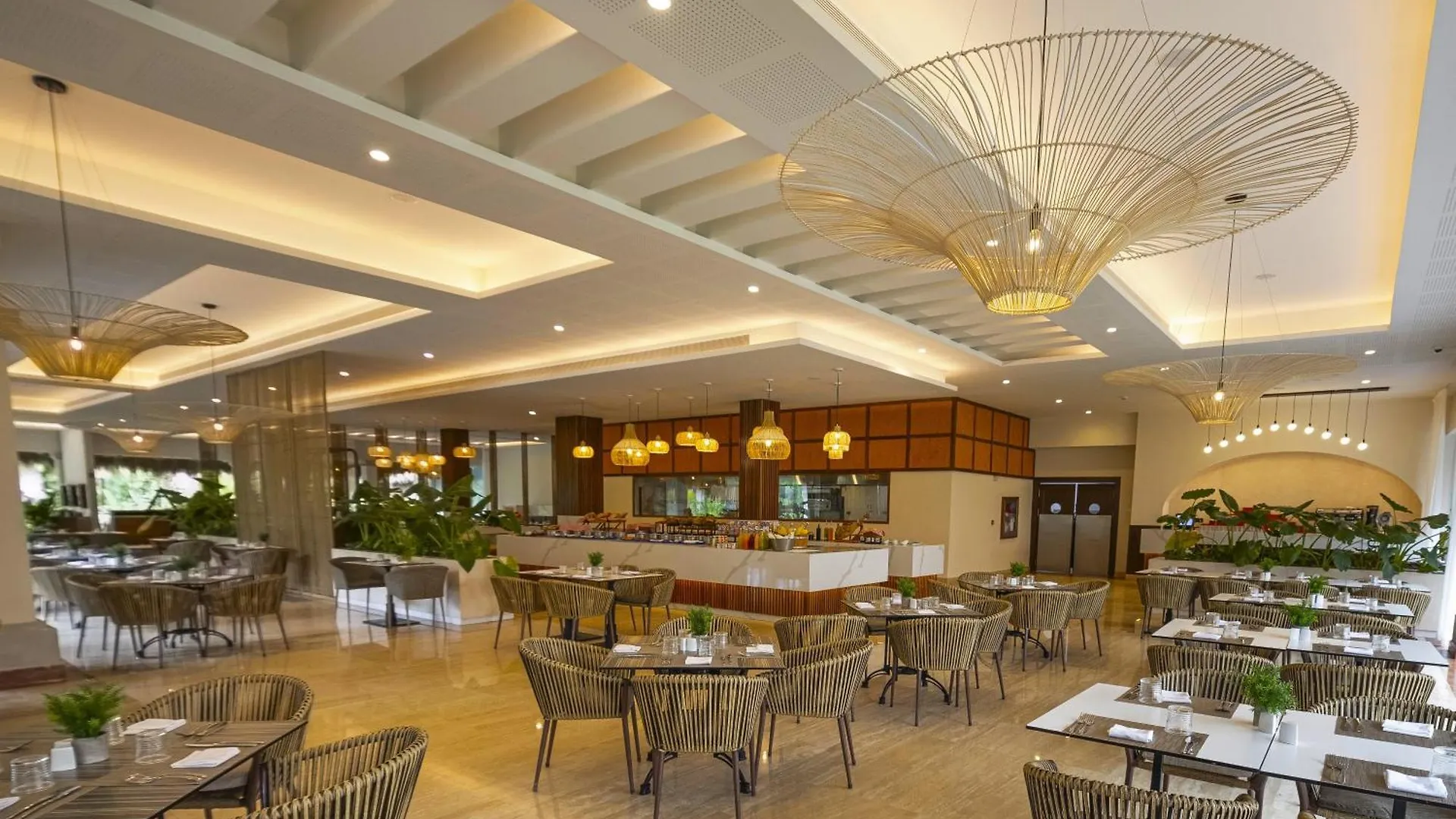 Family Selection At Grand Palladium Kantenah Resort & Spa Akumal Mexiko