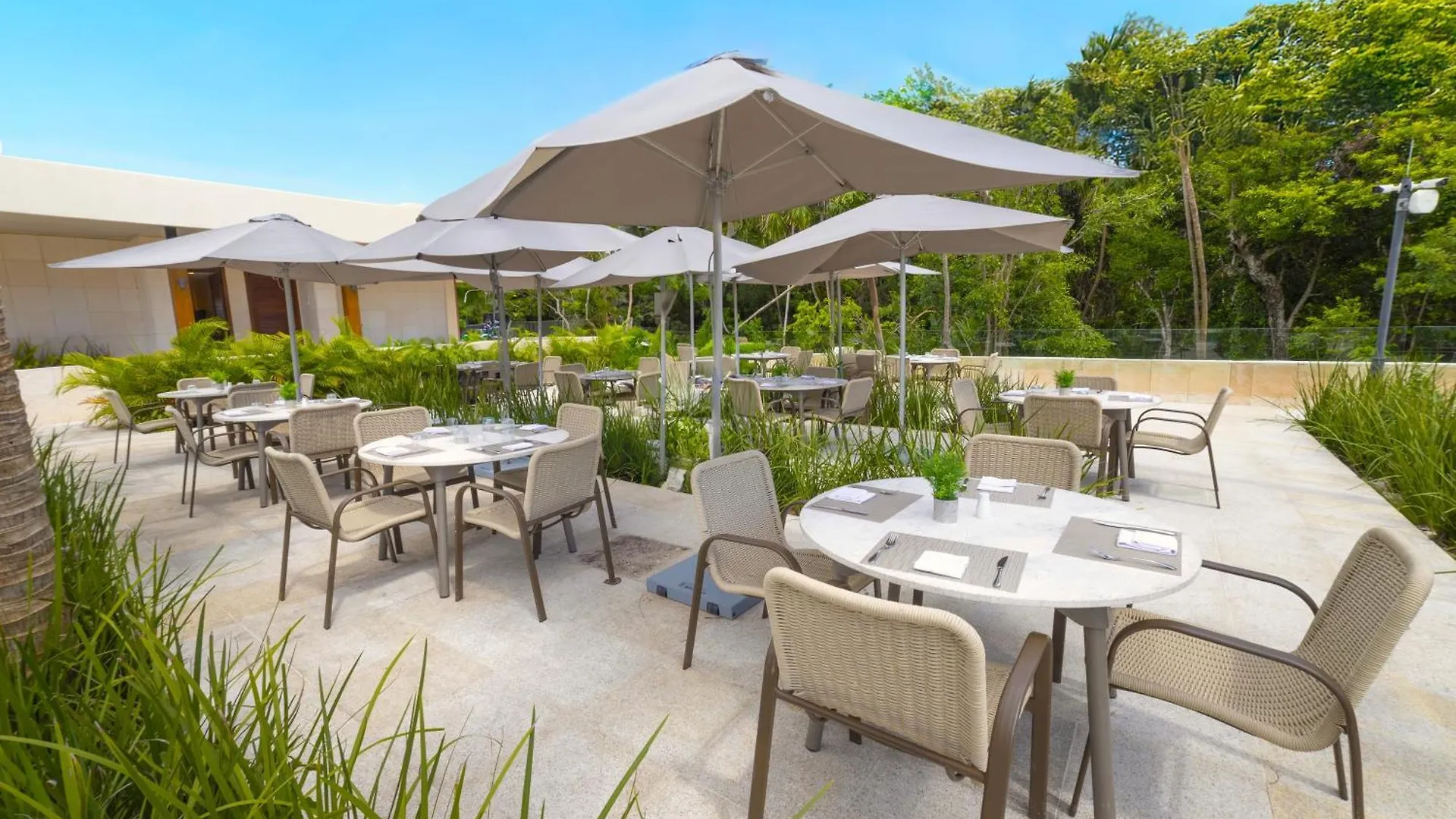 Family Selection At Grand Palladium Kantenah Resort & Spa Akumal 5*,  Mexiko