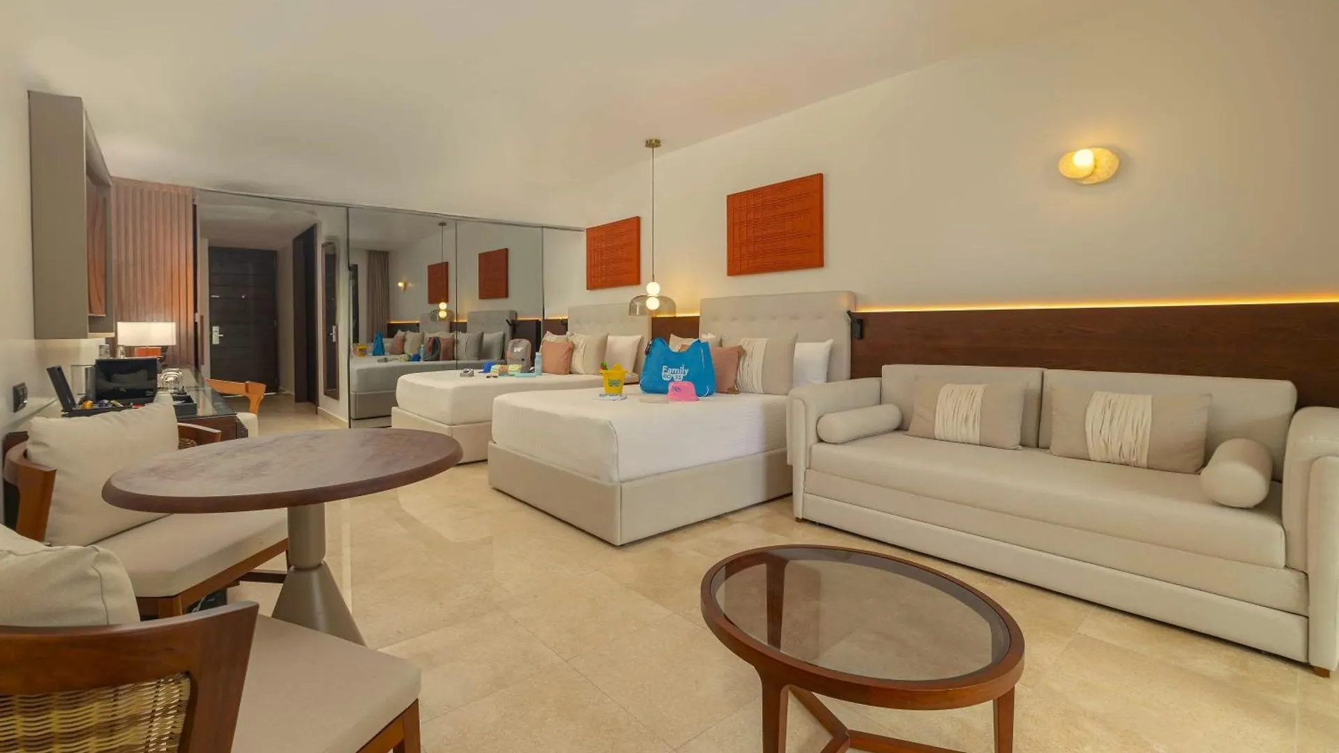Family Selection At Grand Palladium Kantenah Resort & Spa Akumal 5*,  Mexiko