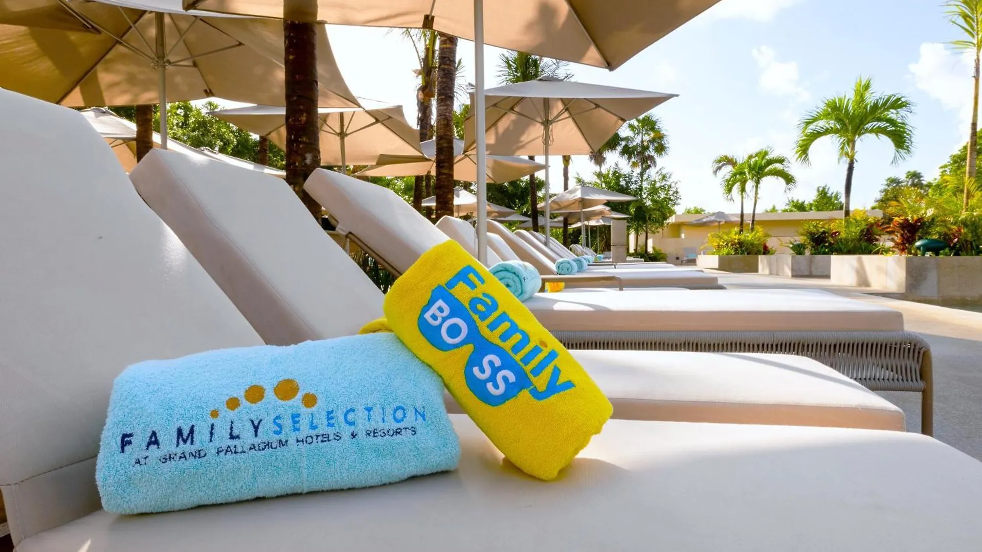 Family Selection At Grand Palladium Kantenah Resort & Spa Akumal Mexiko