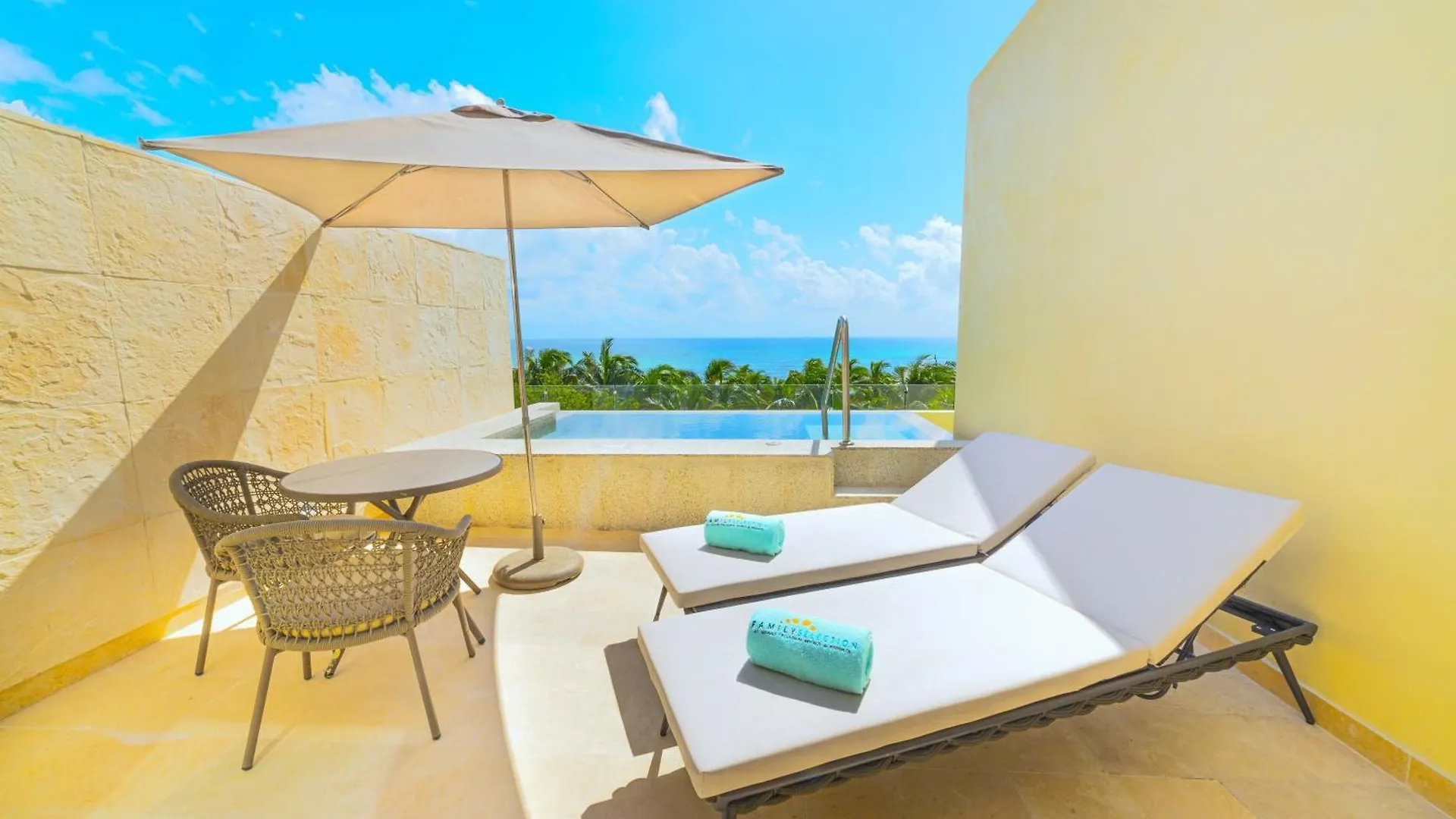Family Selection At Grand Palladium Kantenah Resort & Spa Akumal