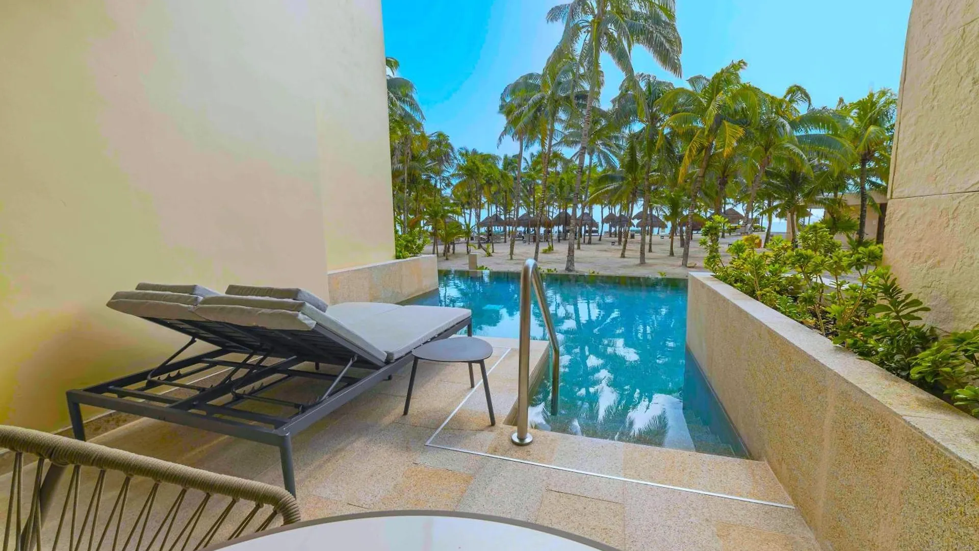 Family Selection At Grand Palladium Kantenah Resort & Spa Akumal